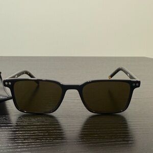 Classic Square Sunglasses